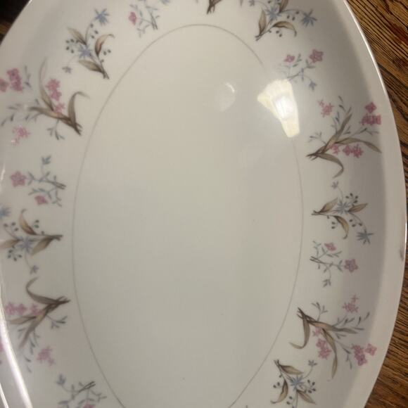 TWO Meito China LUCILLE Large / Small Oval Platters GORGEOUS! Japan Discontinued - Picture 8 of 16